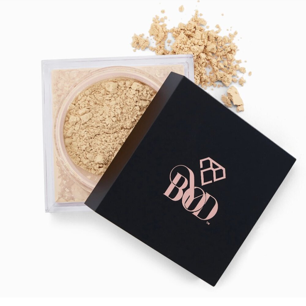 NEW Desire Matte Magic Loose Setting Powder Translucent NIB 2/$30 When Bundled